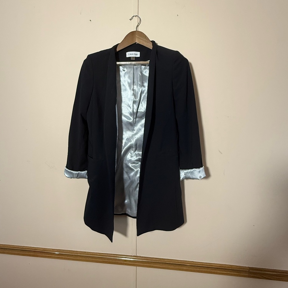 Calvin Klein Women's Elegant Black Blazer
